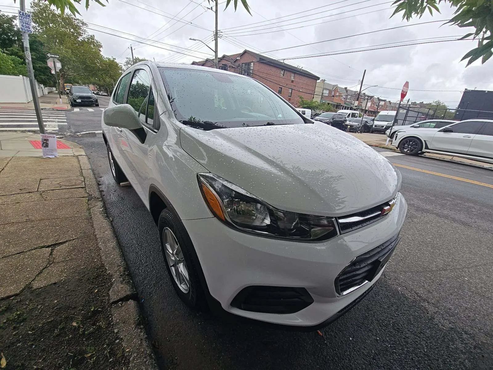 Used 2019 Chevrolet Trax LS AWD/4WD image 2