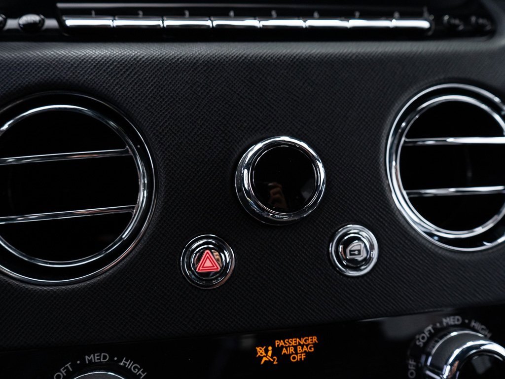 Certified 2024 Rolls-Royce Cullinan image 43