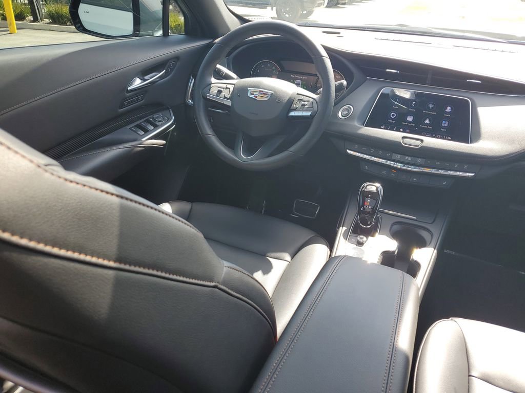 Used 2023 Cadillac XT4 Sport w/ Enhanced Visibility Package AWD/4WD image 14