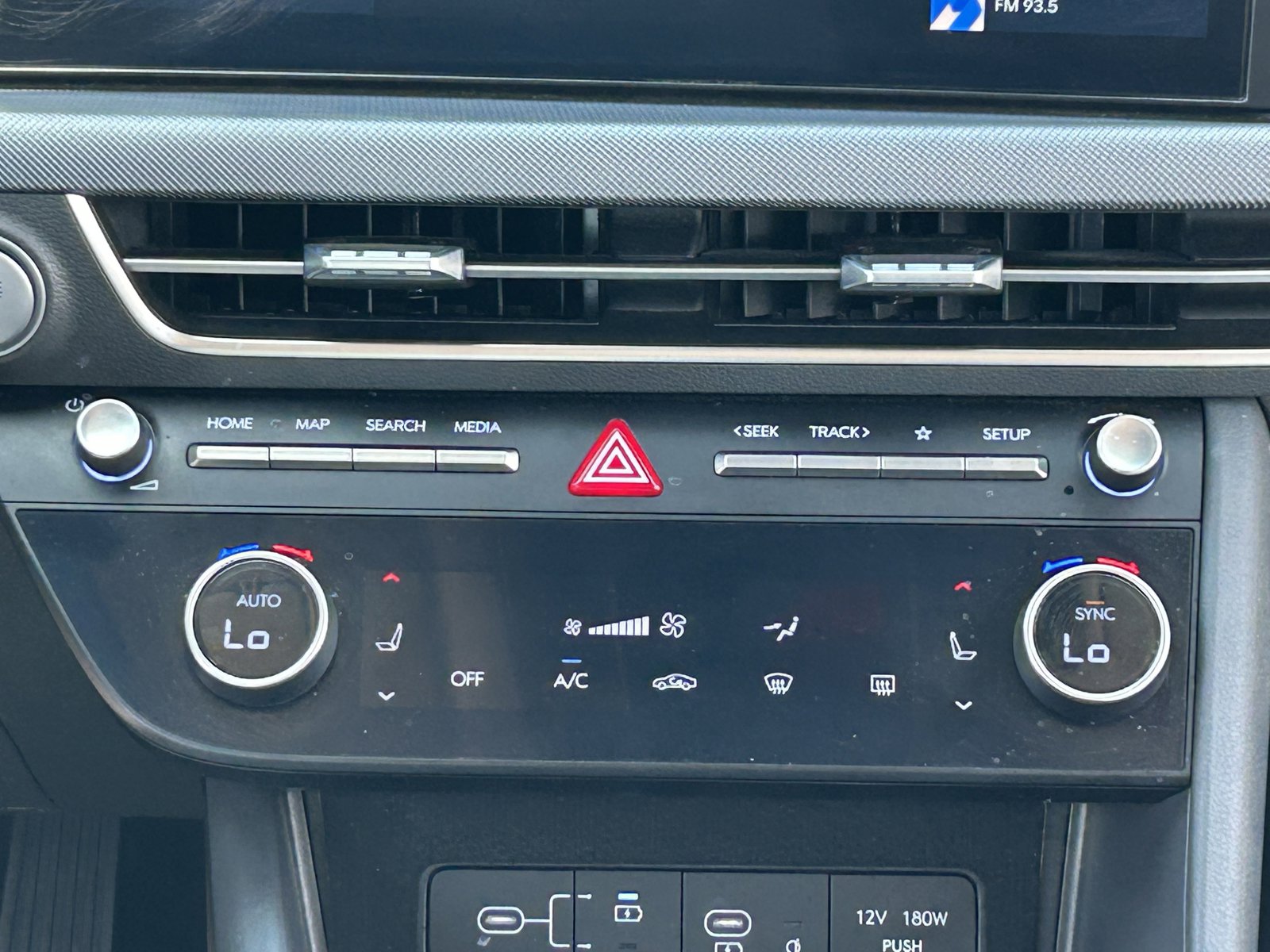 Used 2024 Hyundai Sonata SEL w/ Convenience Package image 20