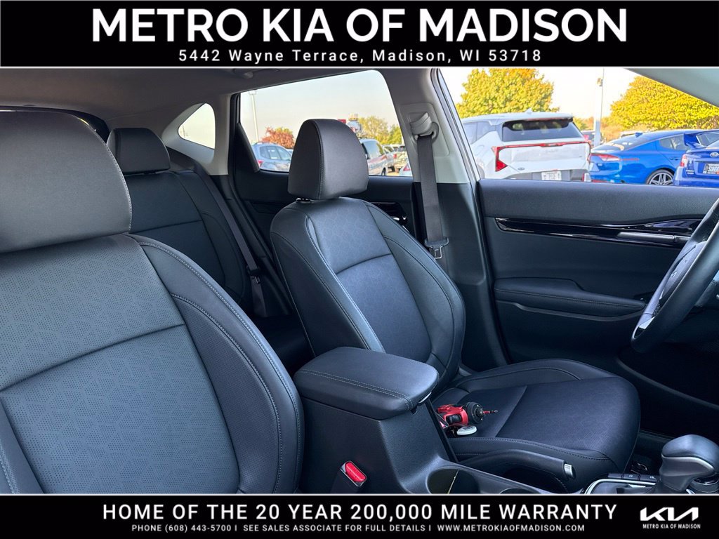 Used 2025 Kia Seltos EX w/ EX Sunroof Package AWD/4WD image 44