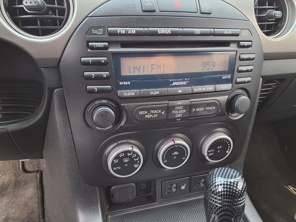 Used 2009 MAZDA MX-5 Miata Grand Touring w/ Premium Pkg image 9