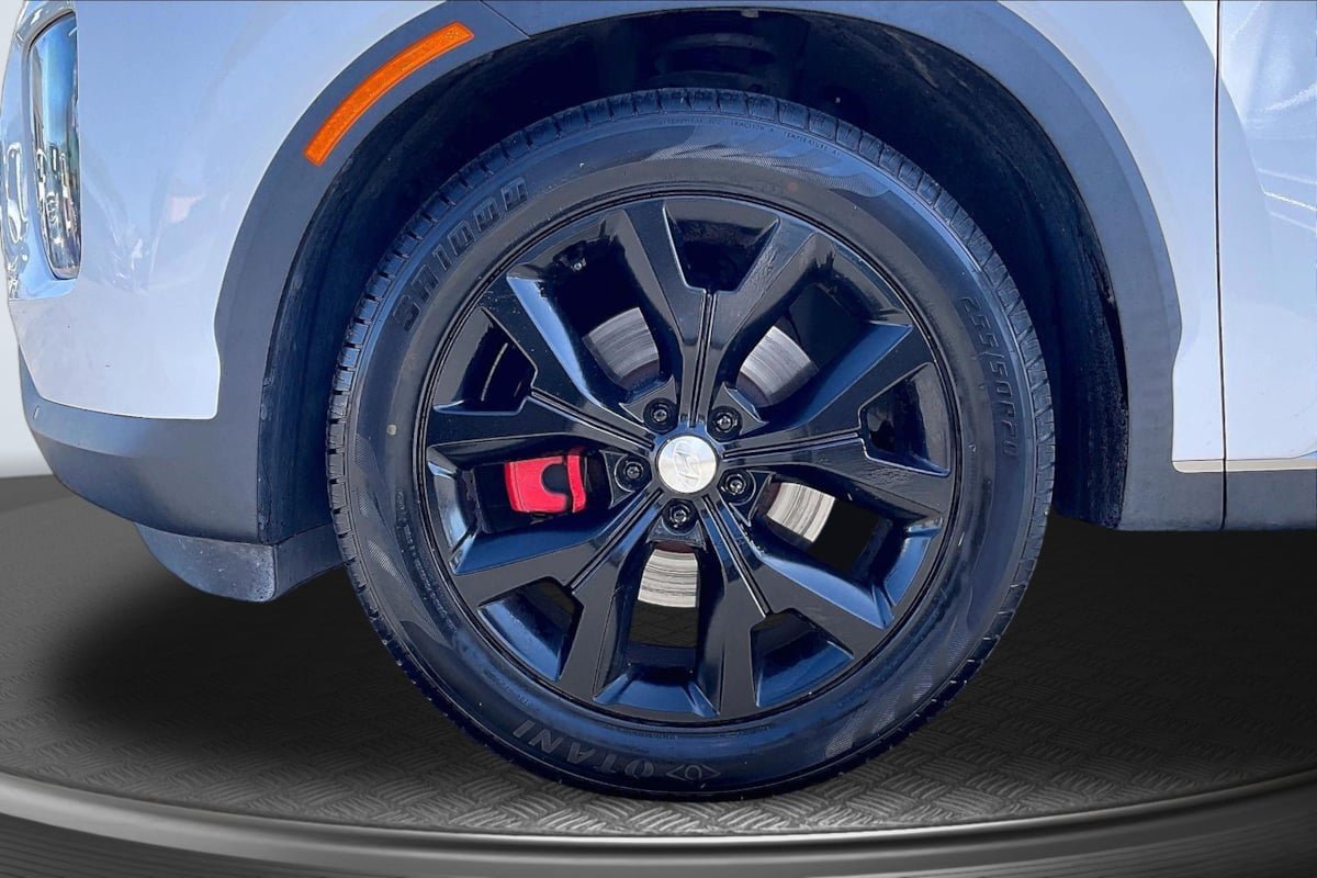 Used 2020 Hyundai Palisade SEL w/ Premium Package FWD image 9