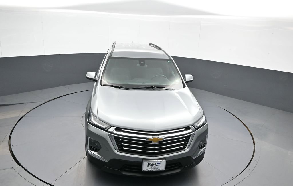 Used 2023 Chevrolet Traverse LT AWD/4WD image 36