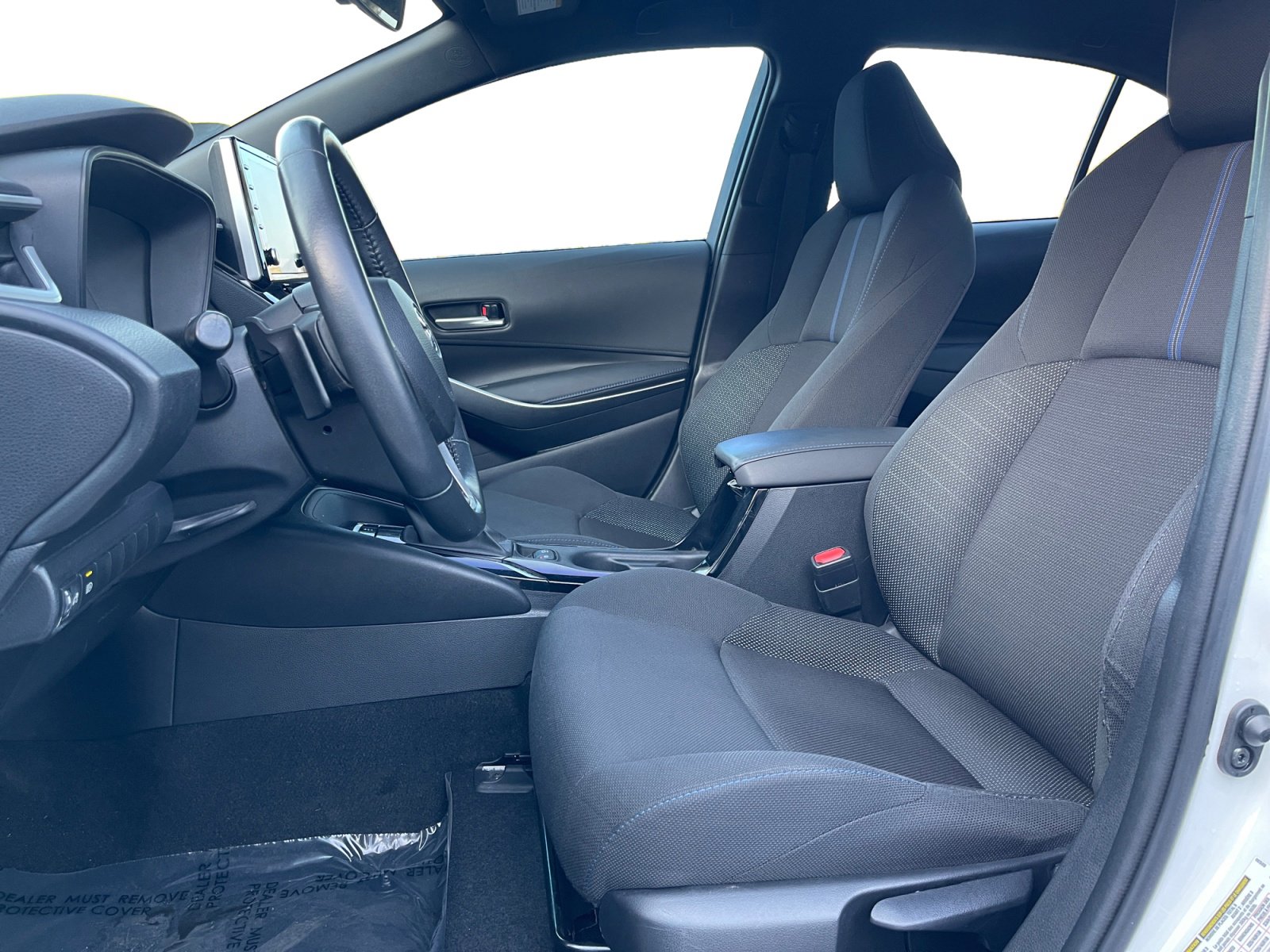 Used 2020 Toyota Corolla SE w/ Carpet Mat Package (TMS) image 9