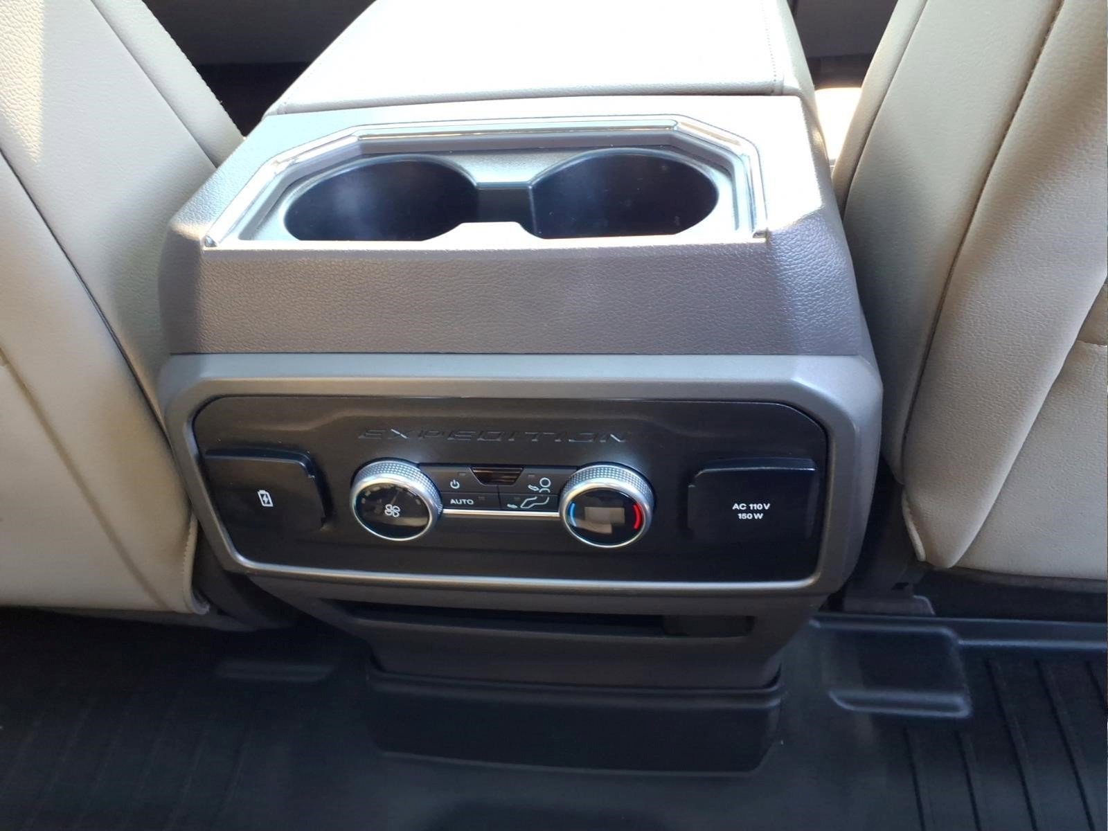 Used 2021 Ford Expedition Max XLT image 13