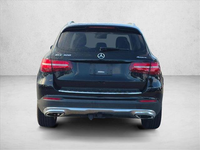 Used 2017 Mercedes-Benz GLC 300 4MATIC image 6