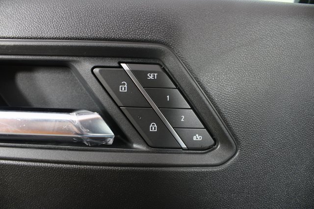 New 2026 GMC Canyon AT4 w/ AT4 Premium Package image 14