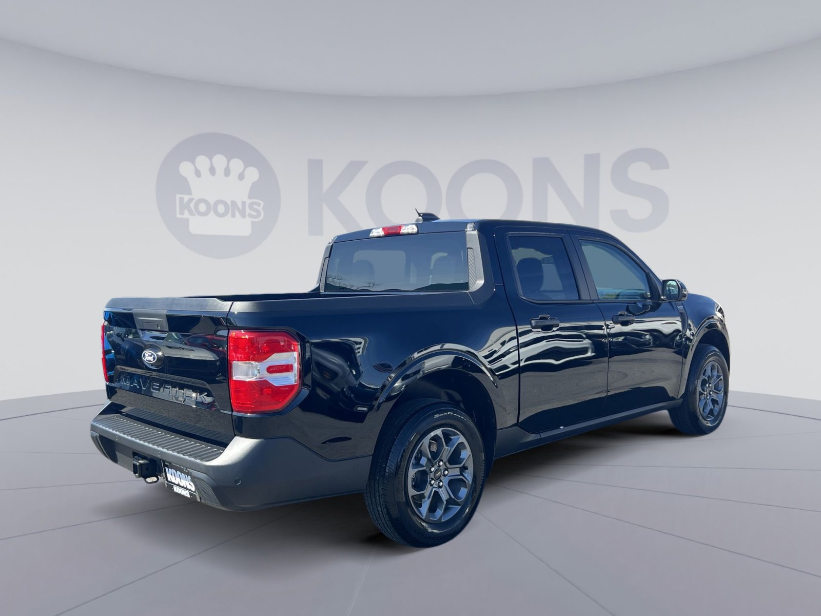 Certified 2025 Ford Maverick XLT w/ XLT Luxury Package image 7