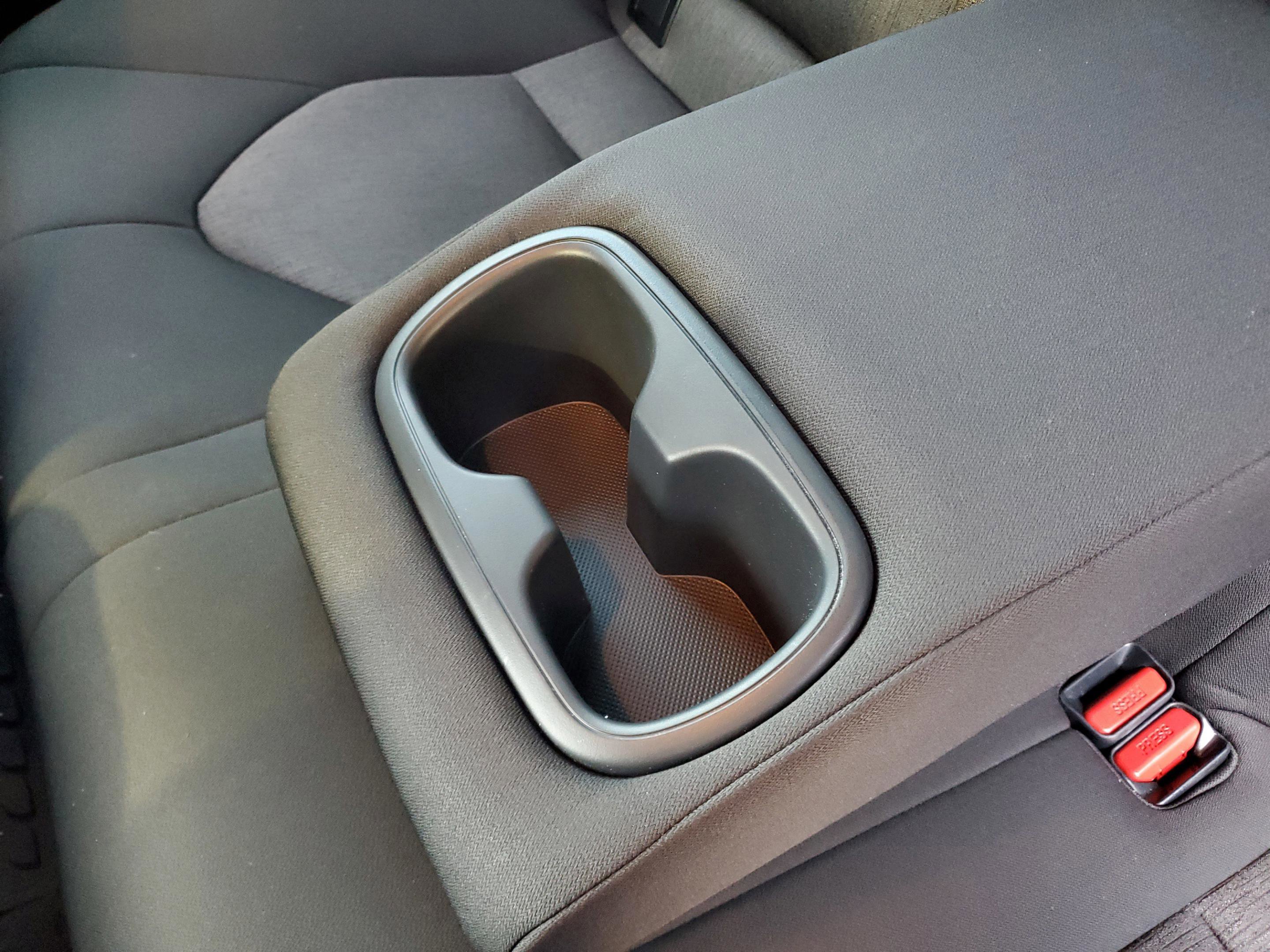 Used 2022 Toyota Camry LE image 12