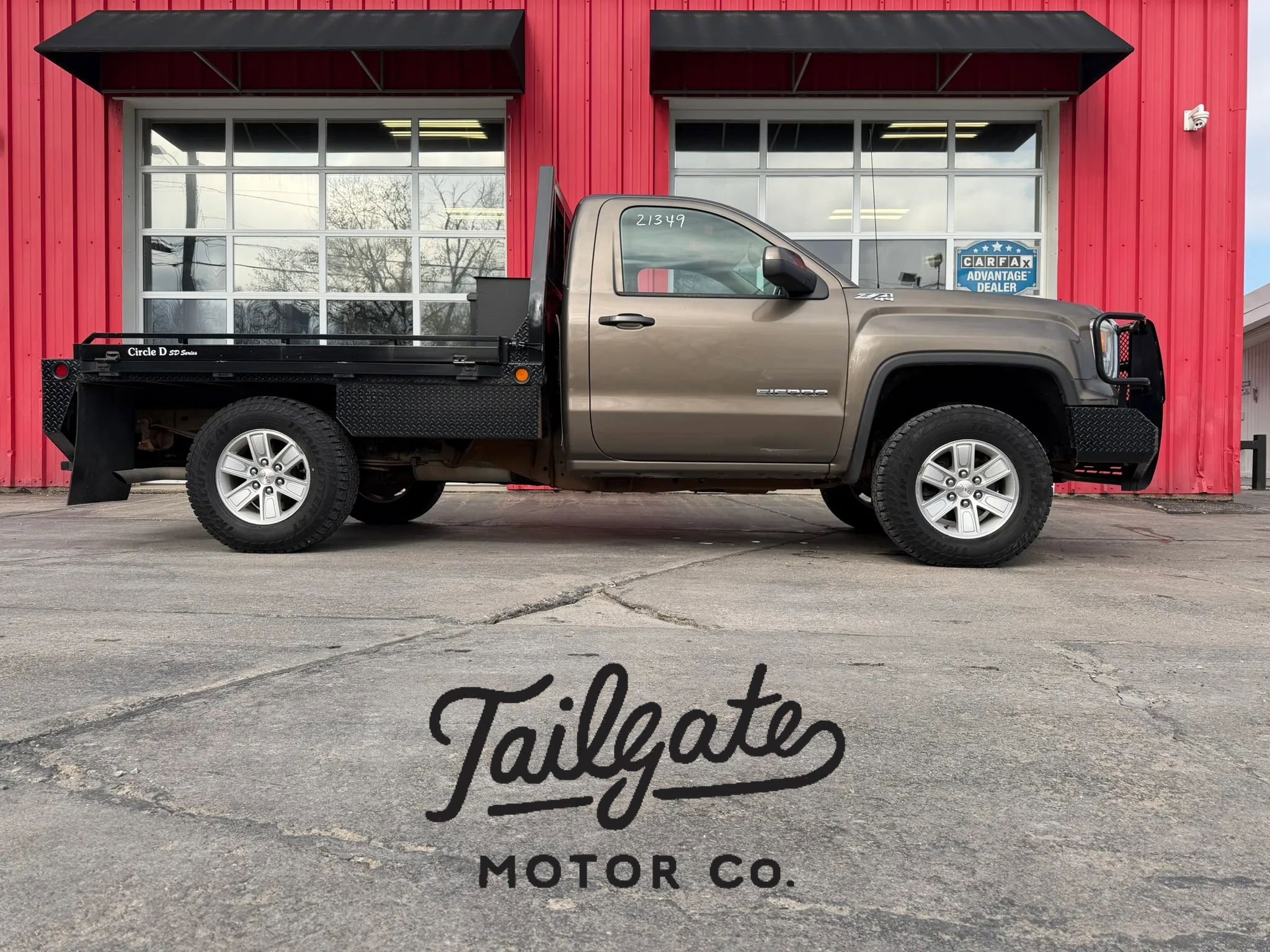 Used 2015 GMC Sierra 1500 SLE w/ SLE Preferred Package image 1