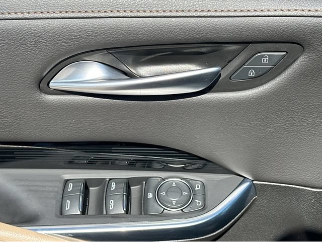 Certified 2024 Cadillac XT4 Luxury w/ Cold Weather Package FWD image 33