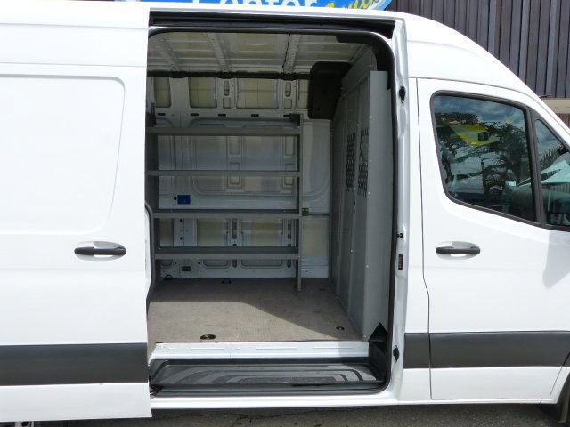 Used 2021 Mercedes-Benz Sprinter 1500 w/ Driver Convenience Package image 24