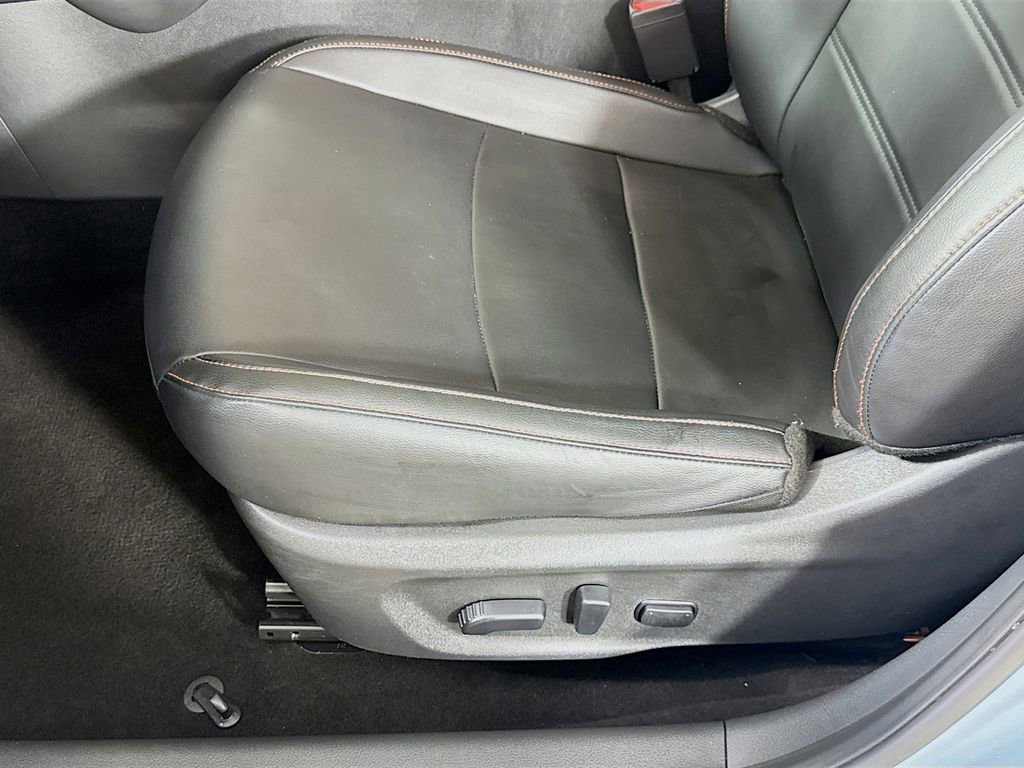 Used 2024 Nissan Sentra SR w/ SR Premium Package FWD image 23
