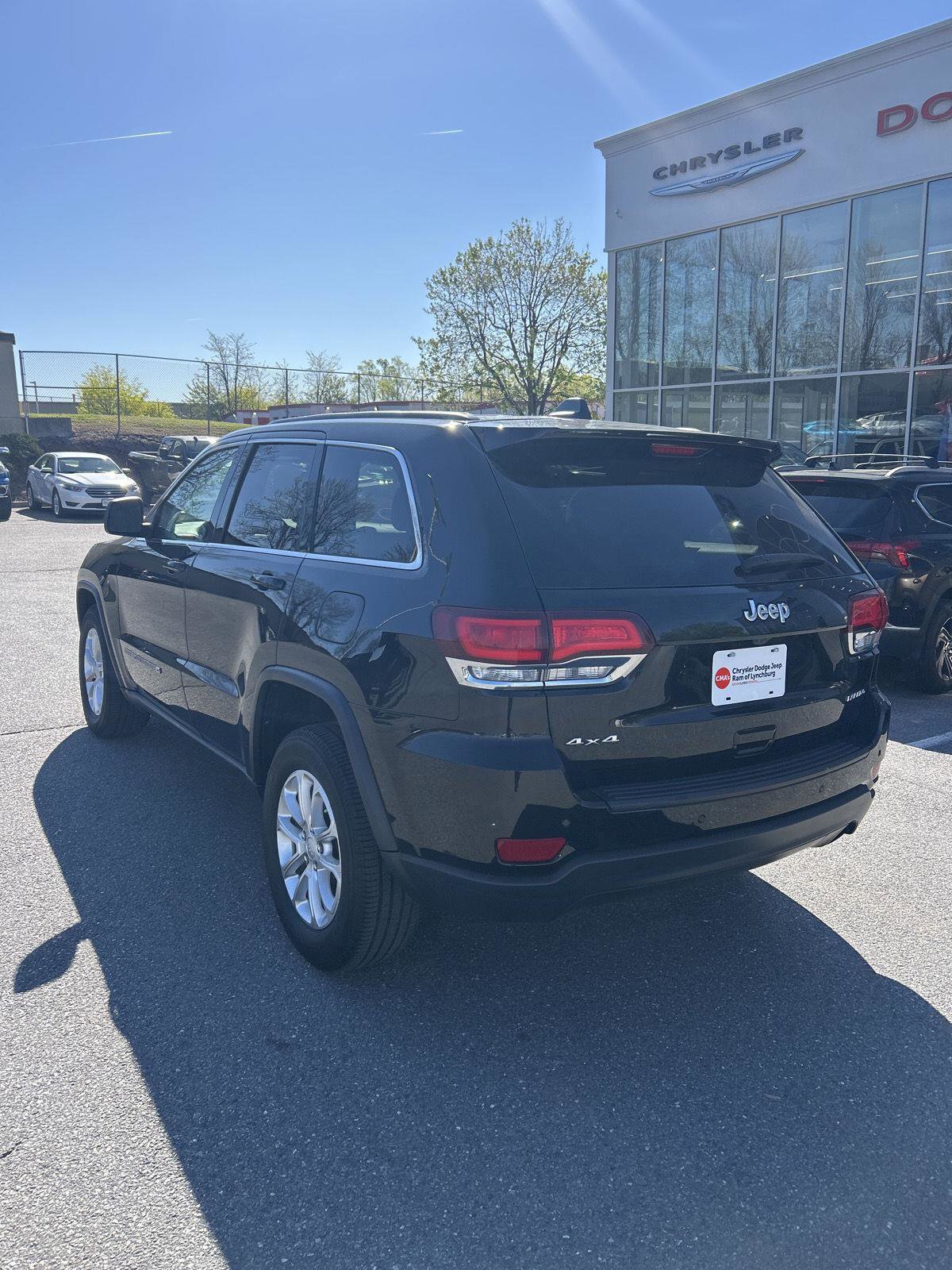 Used 2022 Jeep Grand Cherokee Laredo E w/ Security & Convenience Group image 6