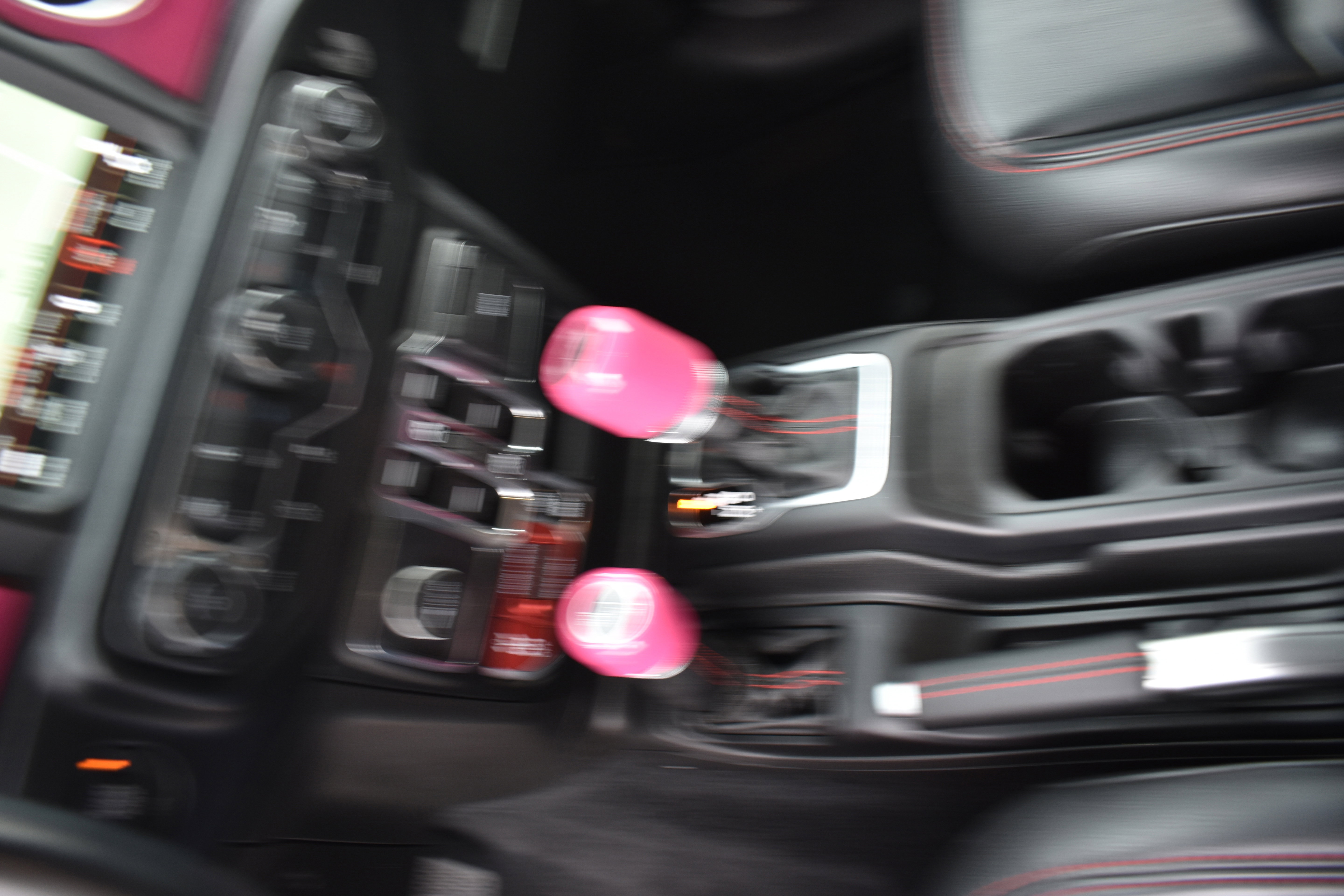 Used 2022 Jeep Wrangler Unlimited Rubicon w/ Cold Weather Group image 22