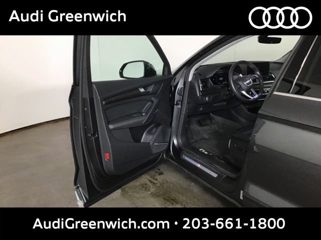 Certified 2023 Audi Q5 2.0T Premium Plus w/ Premium Plus Package AWD/4WD image 10