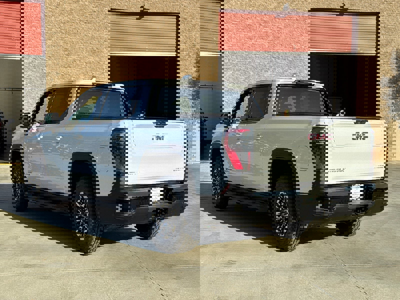 Used 2026 GMC Sierra EV Elevation image 12