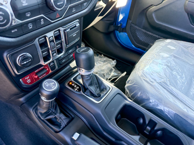 New 2026 Jeep Gladiator Sport AWD/4WD image 20