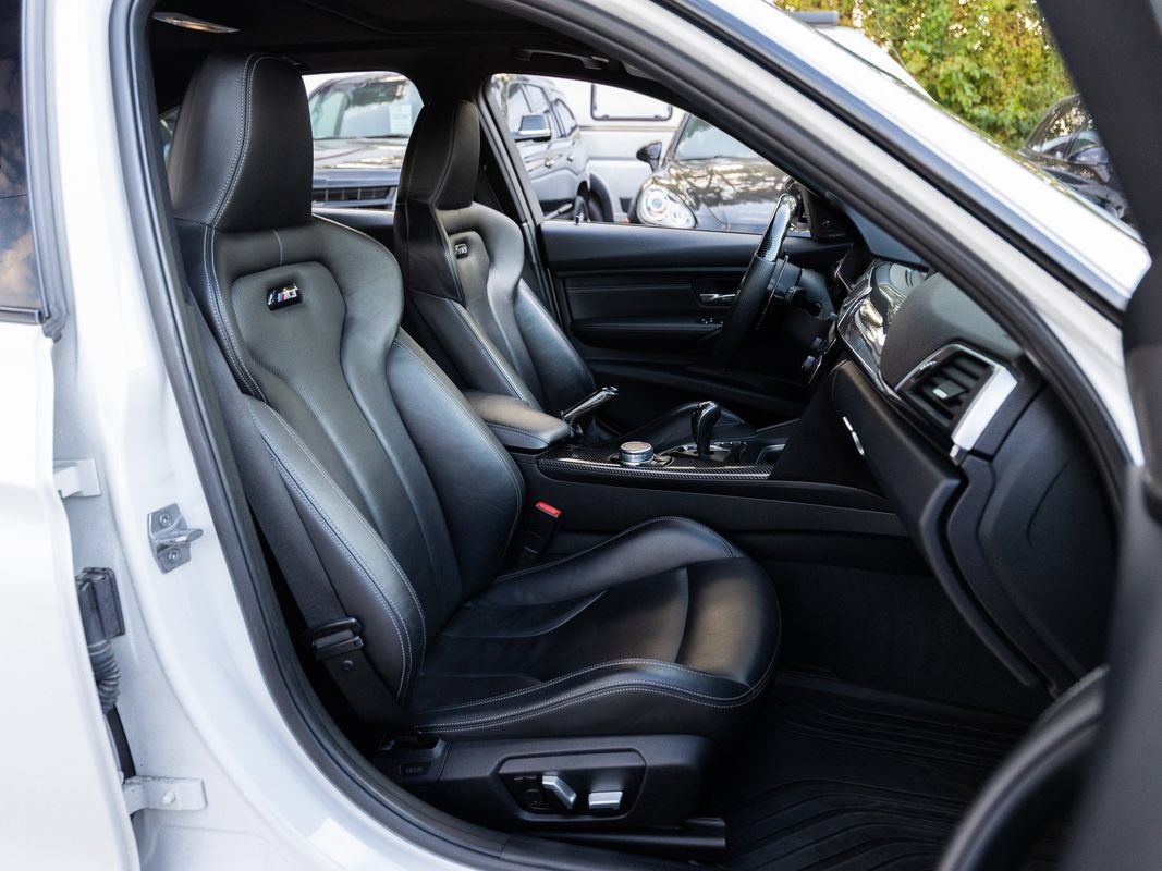 Used 2016 BMW M3 w/ Executive Package RWD image 20