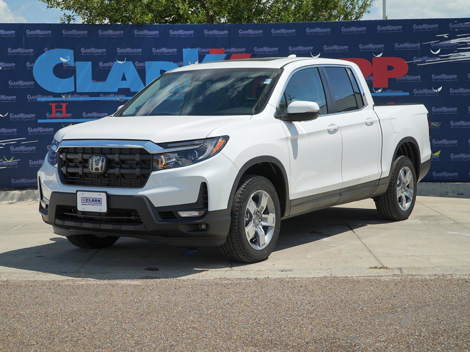New 2025 Honda Ridgeline RTL