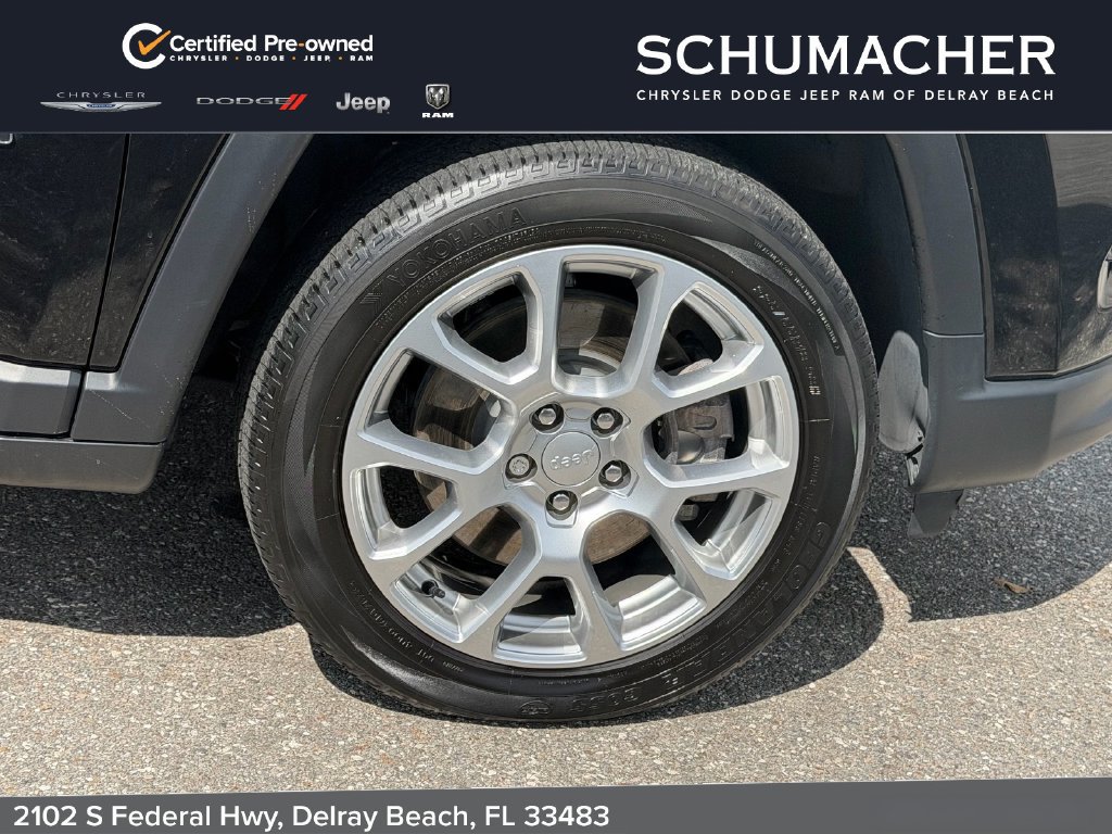 Certified 2024 Jeep Compass Latitude AWD/4WD image 9