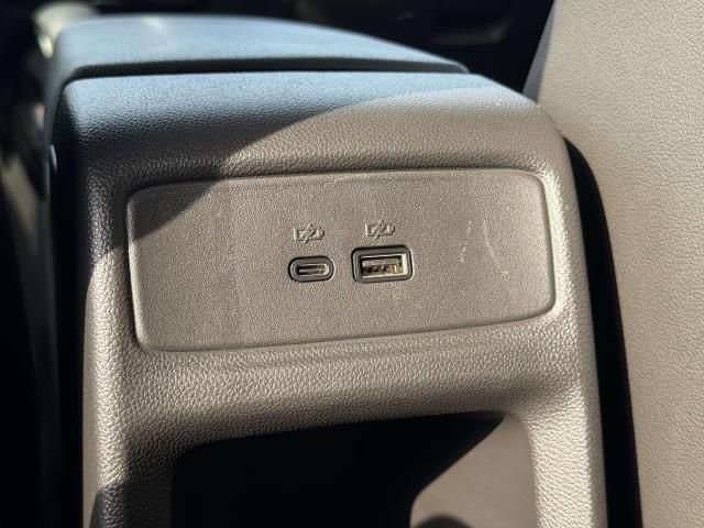 Used 2025 Chevrolet Trax LT FWD image 13