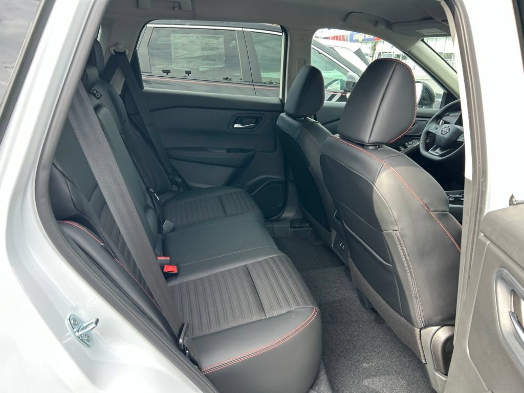 New 2026 Nissan Rogue SV AWD/4WD image 44