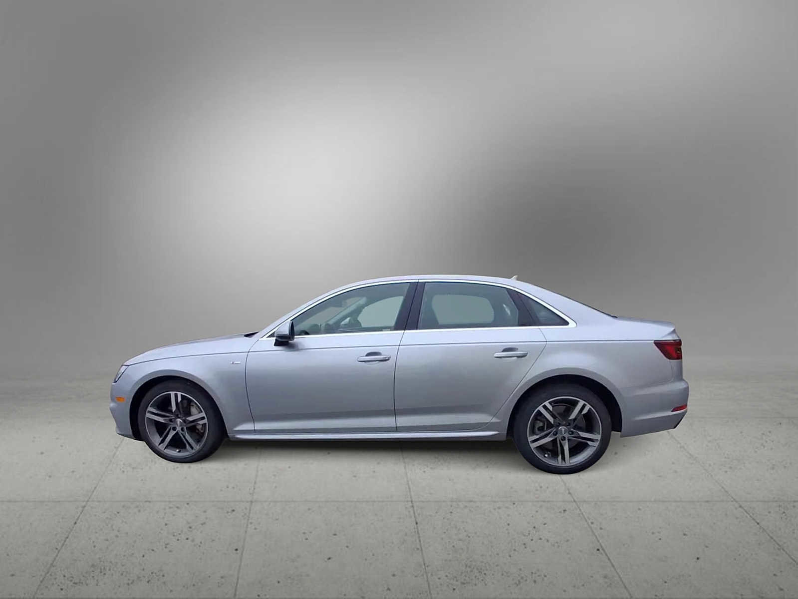 Used 2018 Audi A4 2.0T Premium Plus w/ Premium Plus Package AWD/4WD image 5