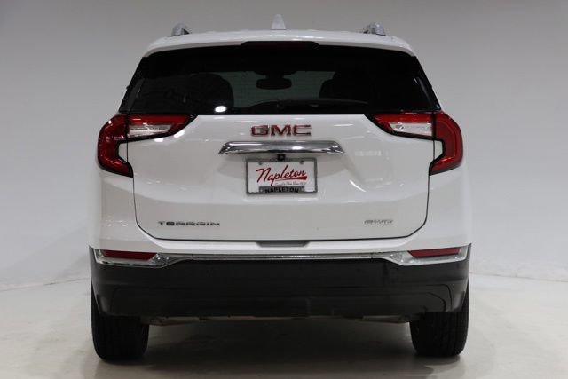 Used 2023 GMC Terrain SLT w/ Tech Package AWD/4WD image 7