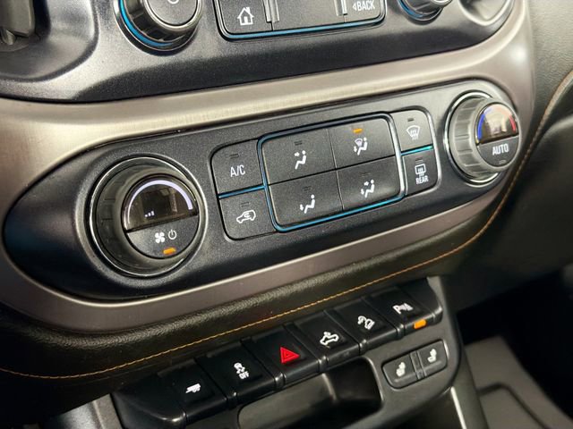 Used 2022 GMC Canyon AT4 image 16