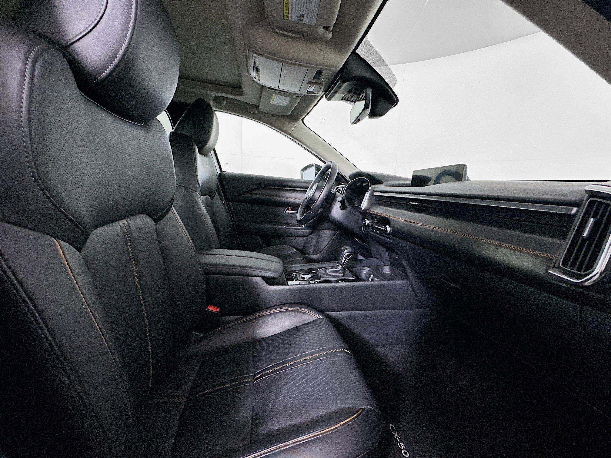 Used 2025 MAZDA CX-50 AWD 2.5 S w/ Premium Plus Pkg image 32