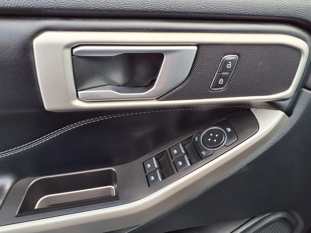 Certified 2023 Ford Explorer XLT image 17