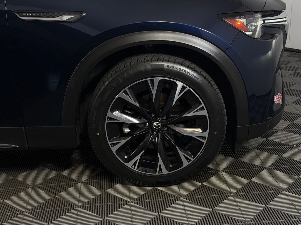 Used 2024 MAZDA CX-90 Plug-In Hybrid w/ Premium Pkg image 11