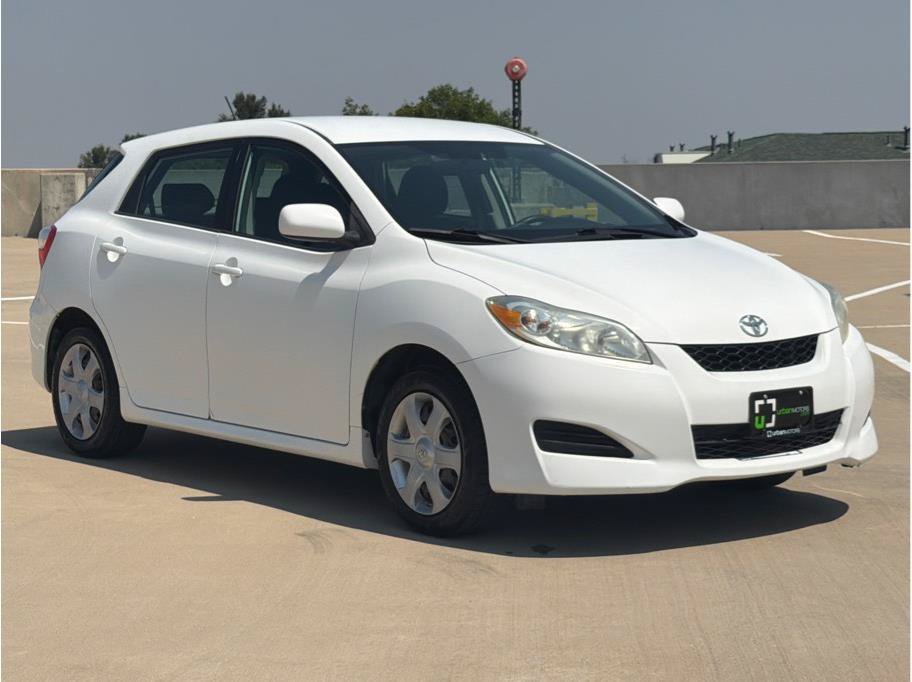 Used 2009 Toyota Matrix FWD image 5