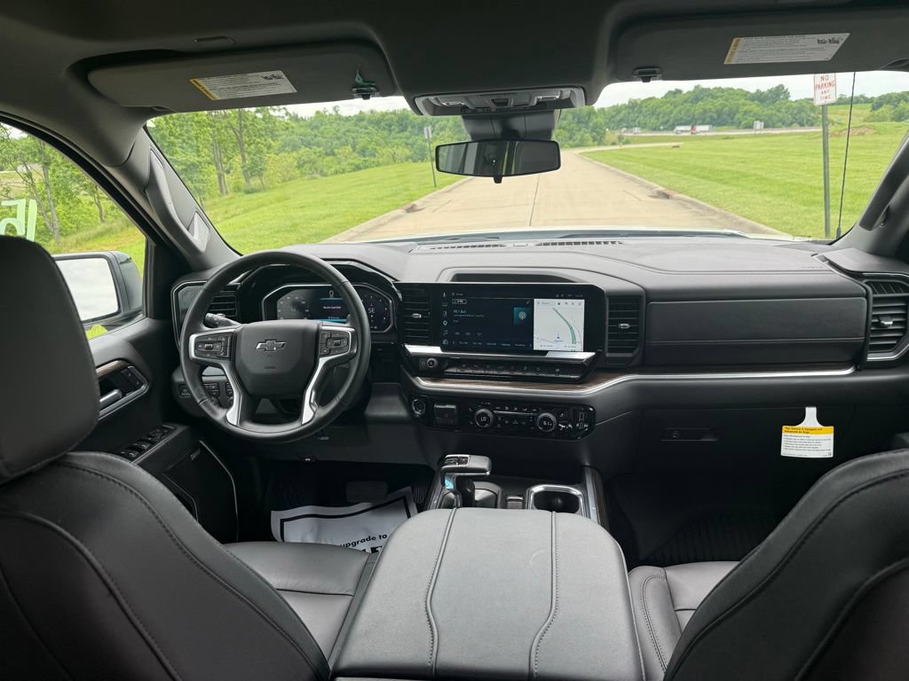 Used 2026 Chevrolet Silverado 1500 RST w/ Safety Package AWD/4WD image 19