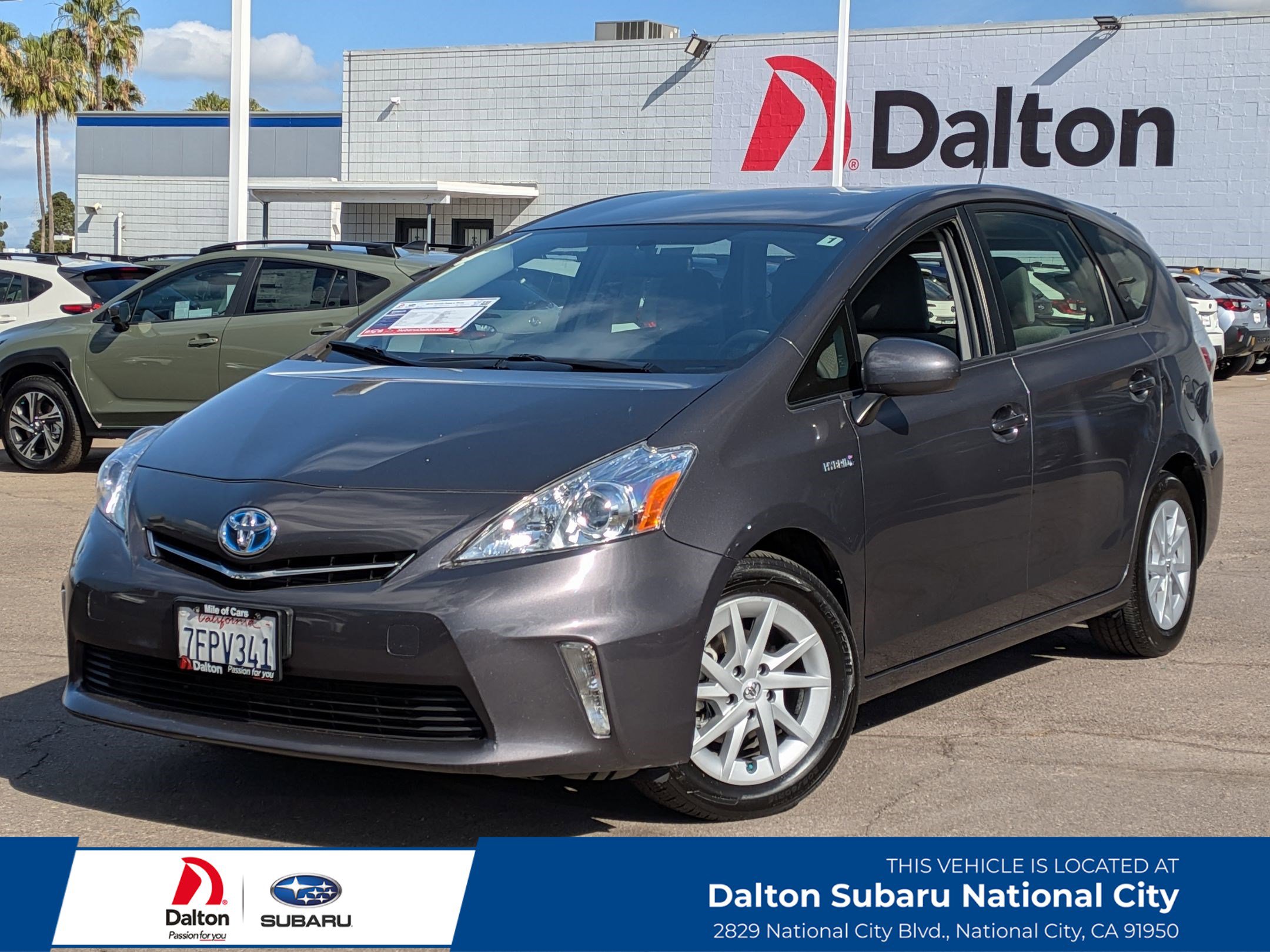 Used 2014 Toyota Prius V Three image 1