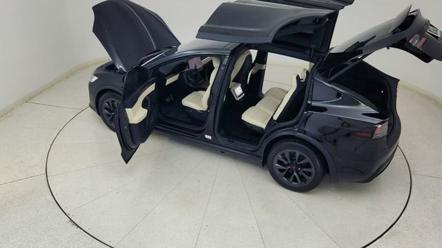 Used 2023 Tesla Model X image 83