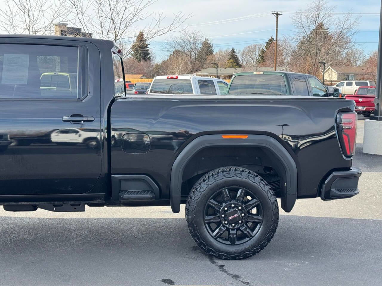 Used 2024 GMC Sierra 2500 AT4 AWD/4WD image 10