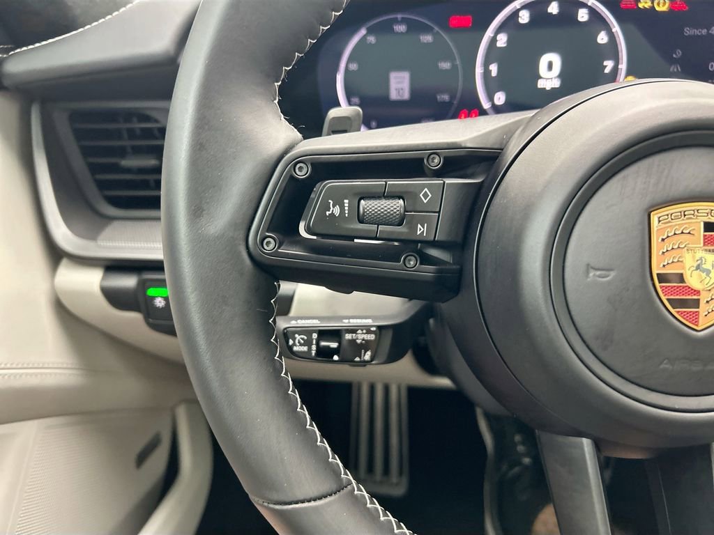 Used 2026 Porsche 911 Carrera image 11