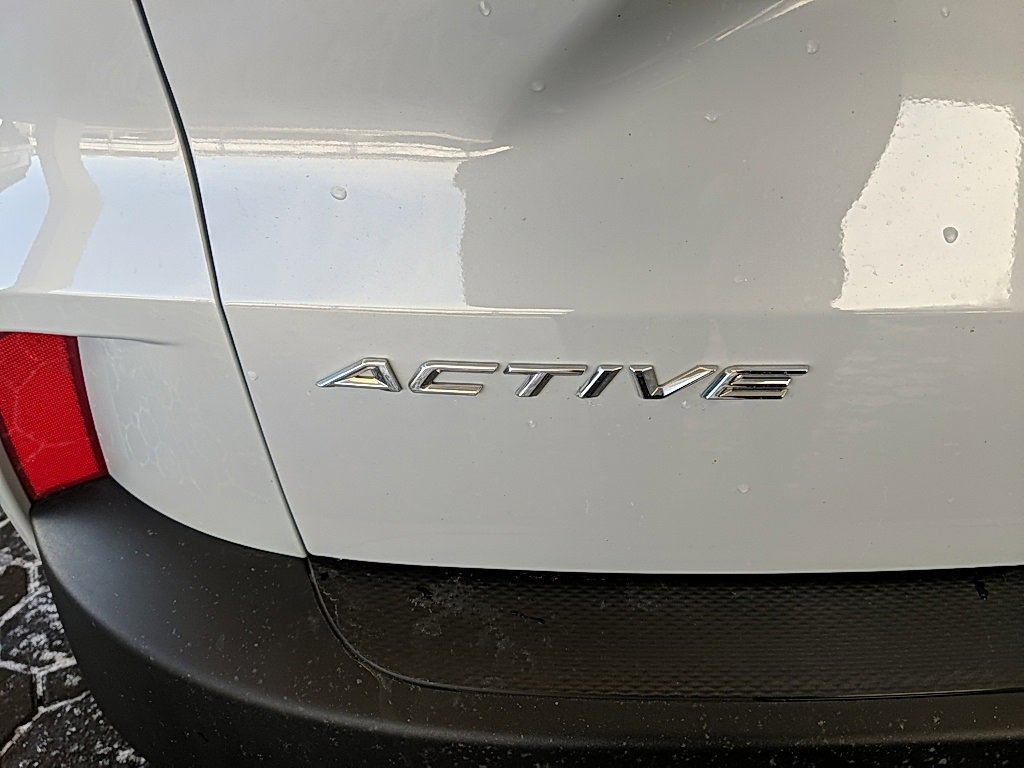 Used 2025 Ford Escape Active image 7