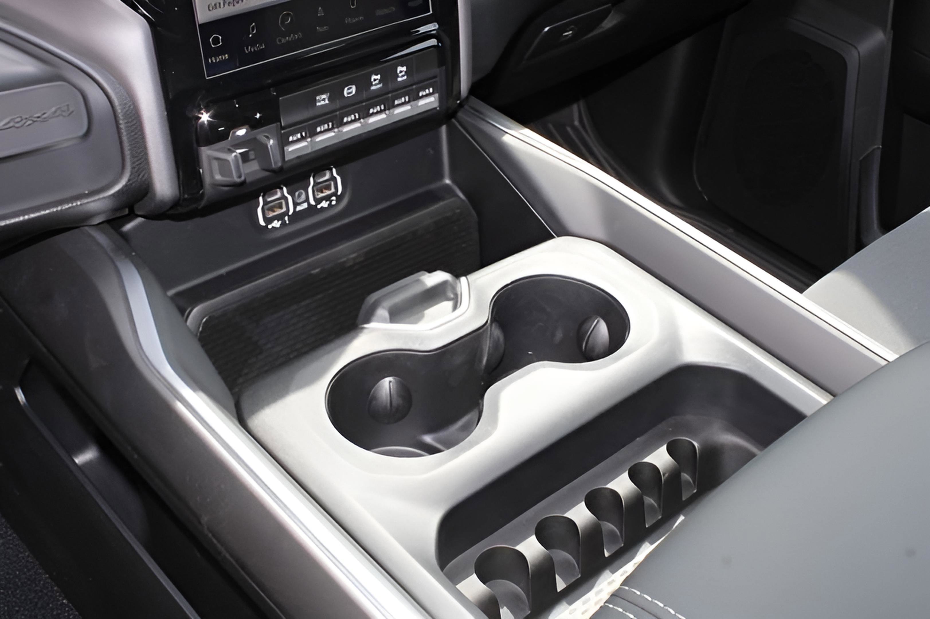 New 2024 RAM 2500 Big Horn w/ Night Edition image 19