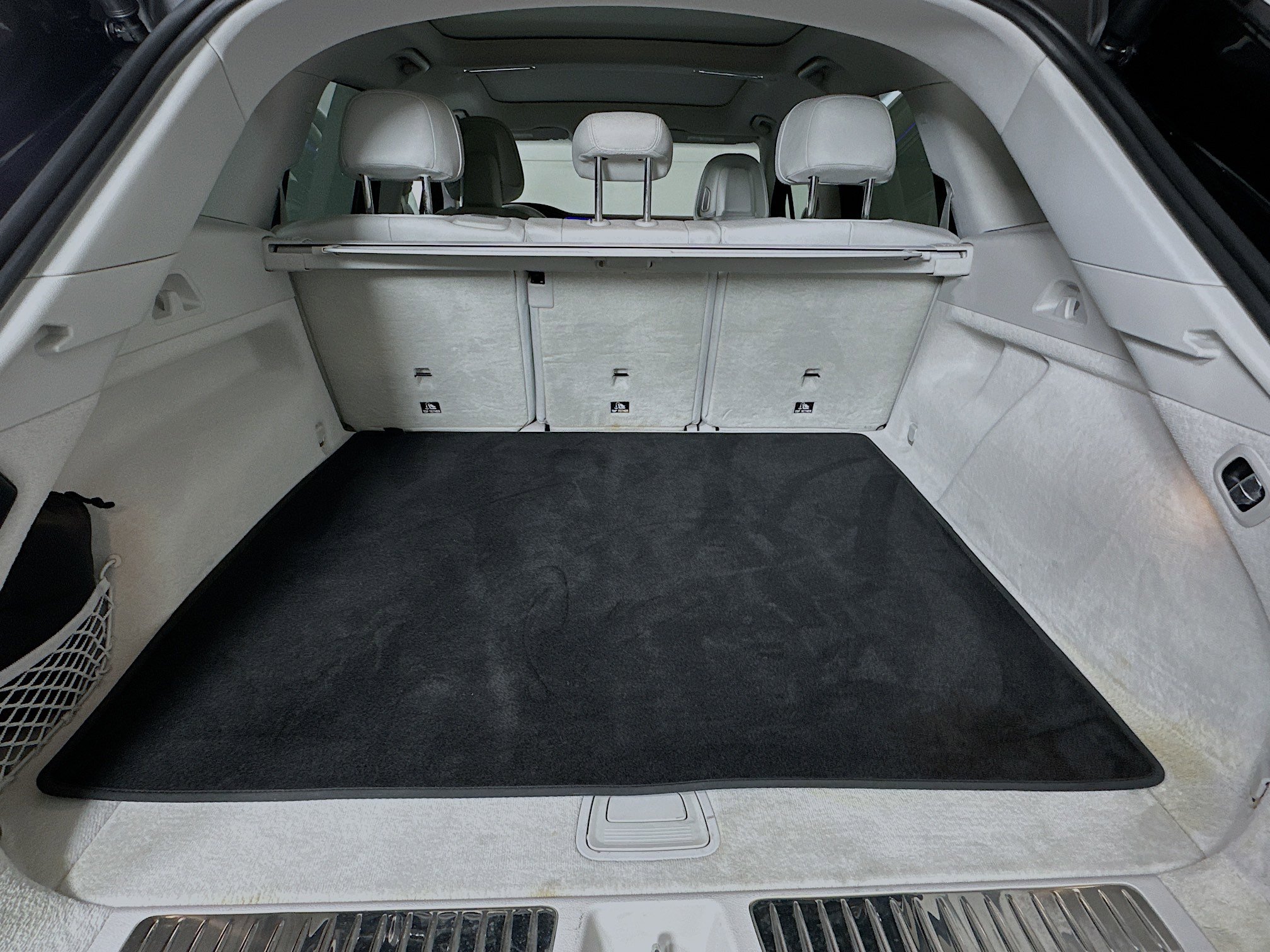 Used 2023 Mercedes-Benz EQS 580 4MATIC SUV image 31