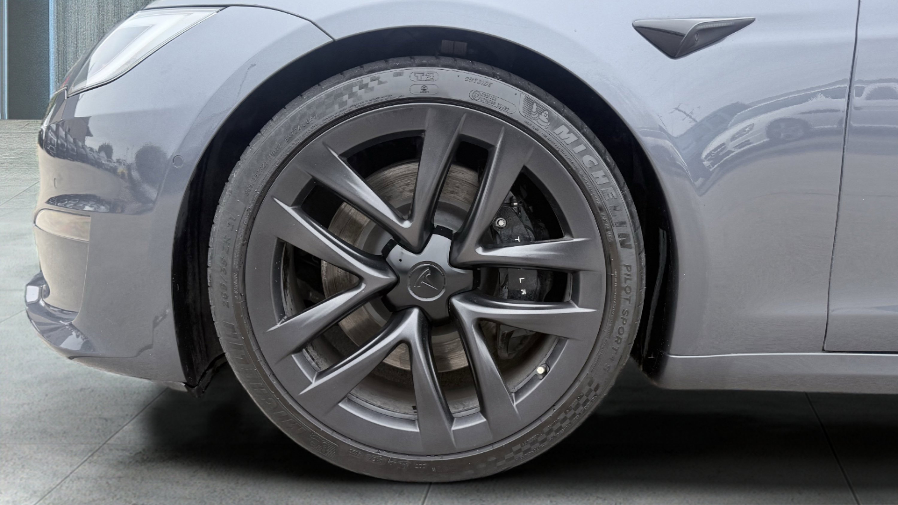 Used 2022 Tesla Model S Plaid AWD/4WD image 19