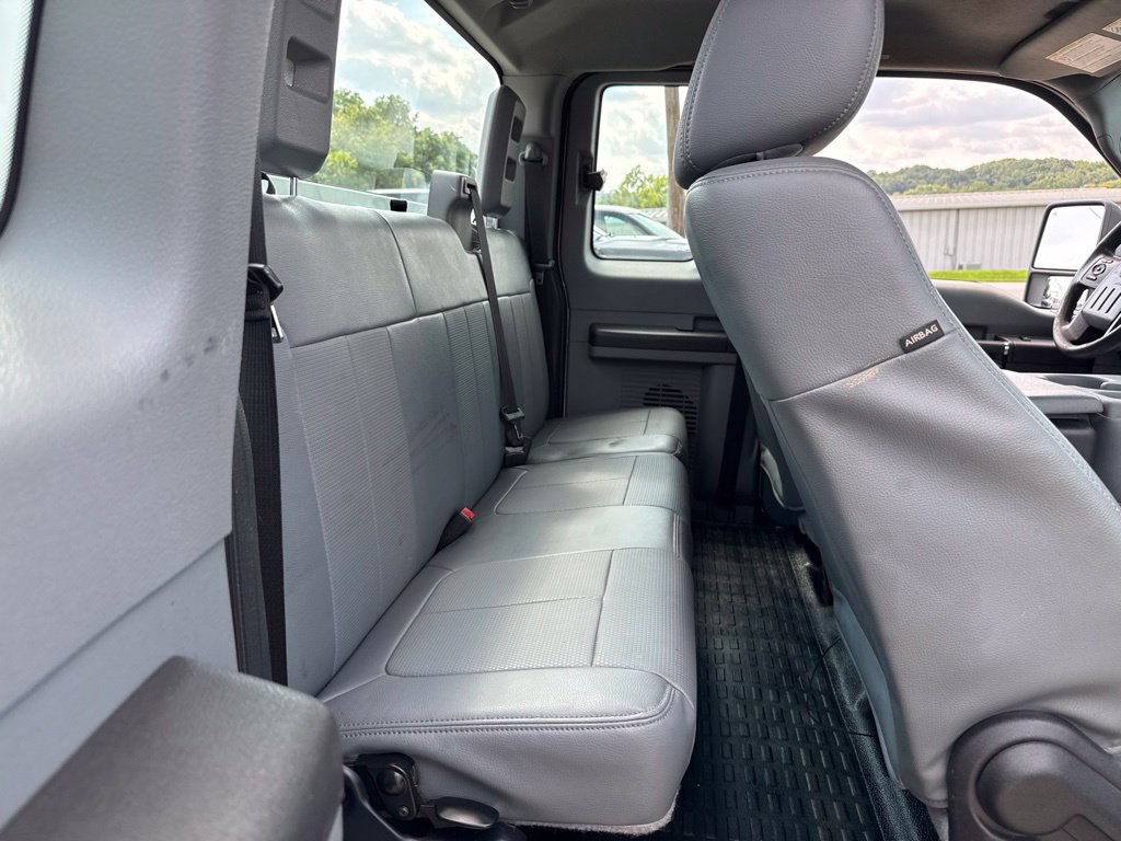 Used 2015 Ford F250 XL w/ Power Equipment Group AWD/4WD image 11