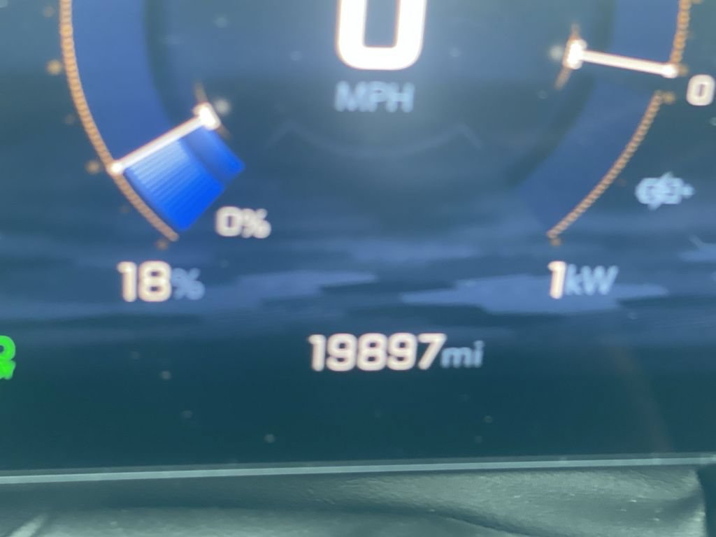 Used 2024 Chevrolet Blazer EV LT AWD/4WD image 24