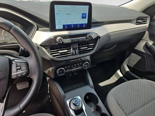 Used 2021 Ford Escape SE w/ Convenience Package FWD image 10