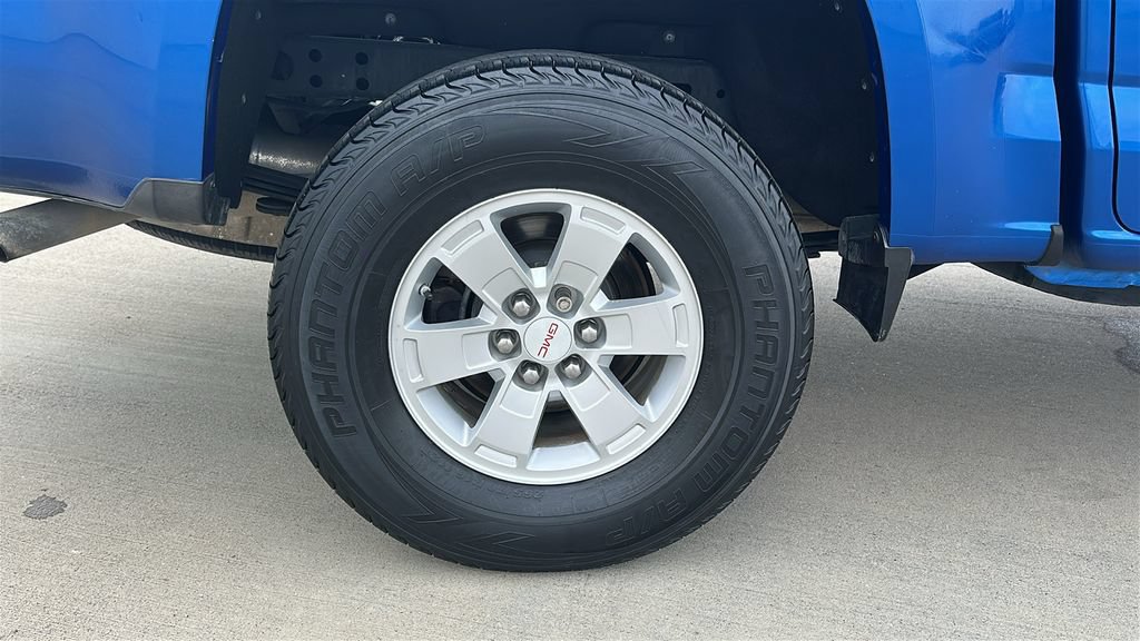 Used 2018 GMC Canyon 2WD Crew Cab w/ Convenience Package image 16