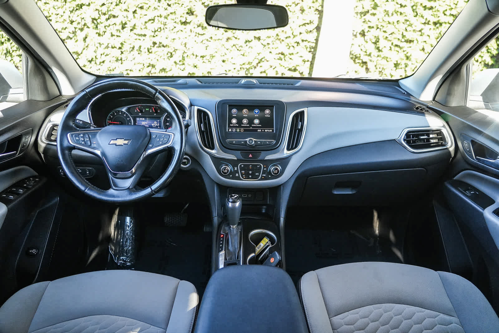 Used 2020 Chevrolet Equinox LT FWD image 12