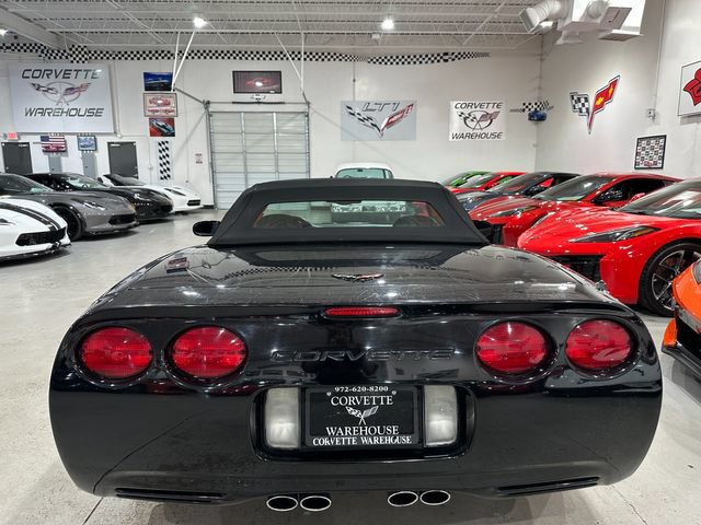Used 2004 Chevrolet Corvette Convertible w/ Preferred Equipment Group RWD image 8